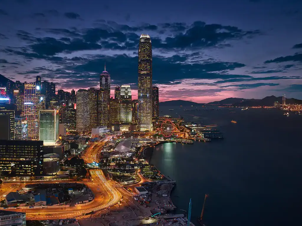 Grand-Hyatt-Exterior_1024x768